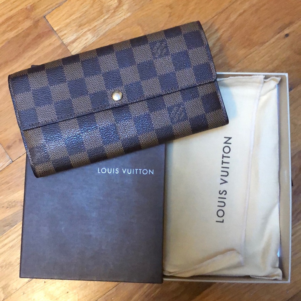 Louis Vuitton long Wallet